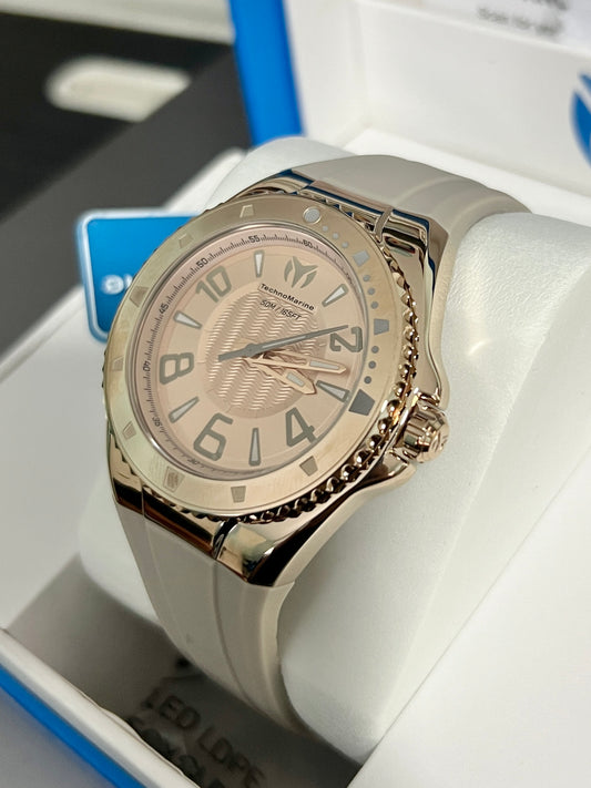 Technomarine. TM-225027 Lusso Mare 44mm